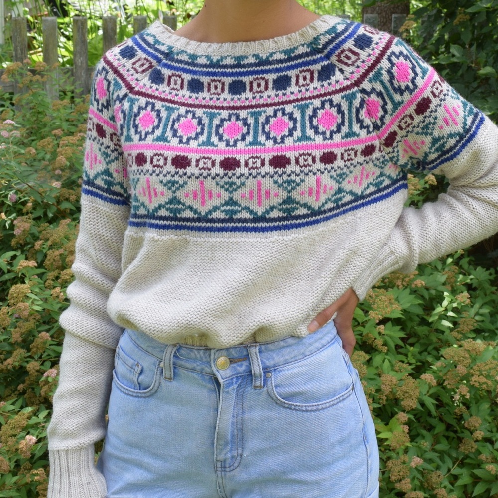 Patterned American Eagle Sweater